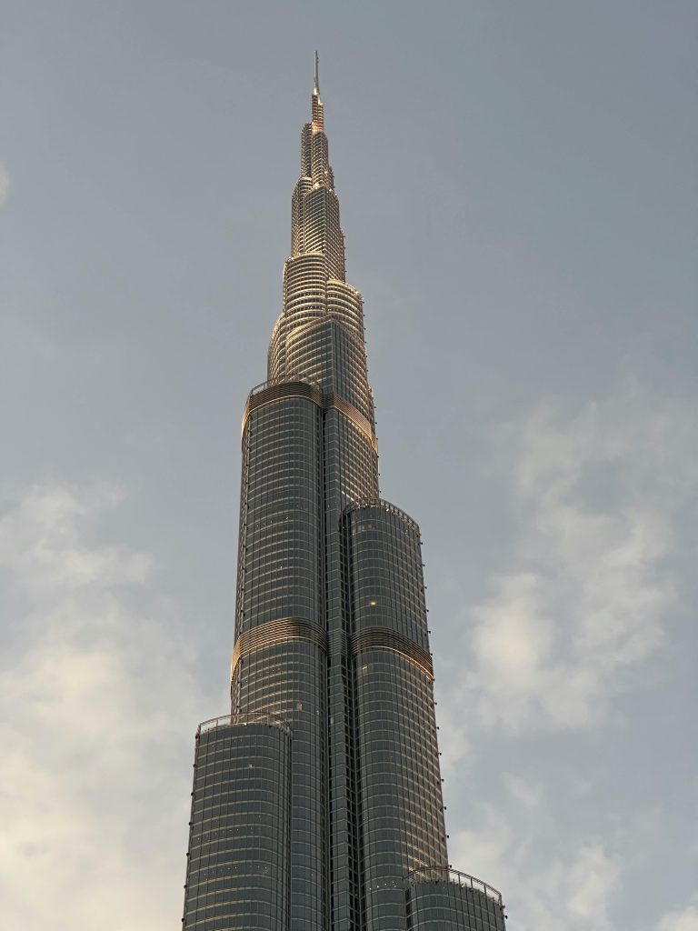 A stunning view of the Burj Khalifa in Dubai against a clear blue sky.